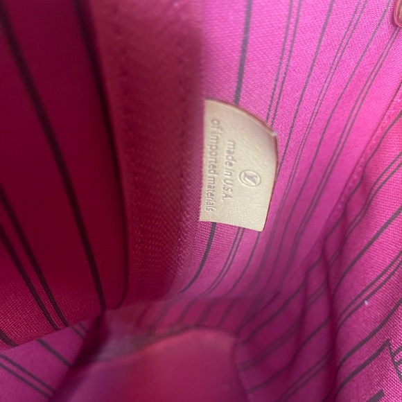 Authentic LV Neverfull 💗 - Picture 5 of 9
